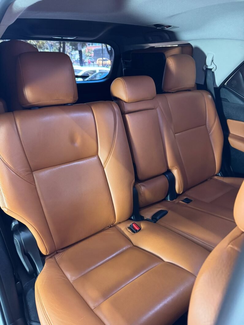 
								TOYOTA FORTUNER SR 2.7 AT 4X2 GASOLINA full									