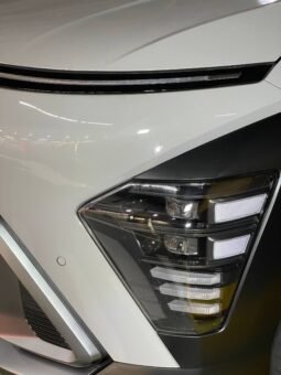 
										HYUNDAI KONA LIMITED HIBRIDA 1.6 AT 4X2 full									
