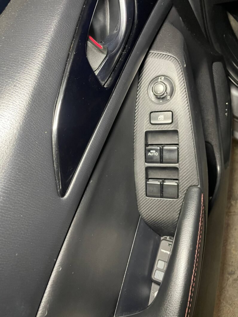 
								MAZDA 3 GRAND TOURING 2.0 AT full									