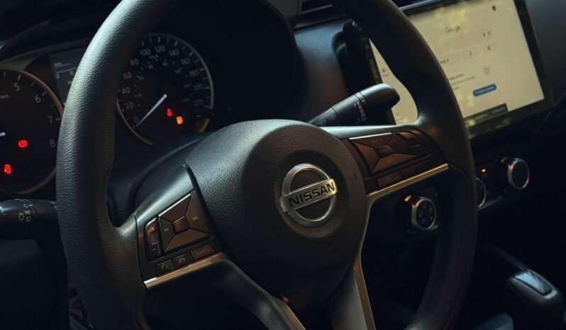 
								NISSAN NEW VERSA SENSE AT 1.6 full									