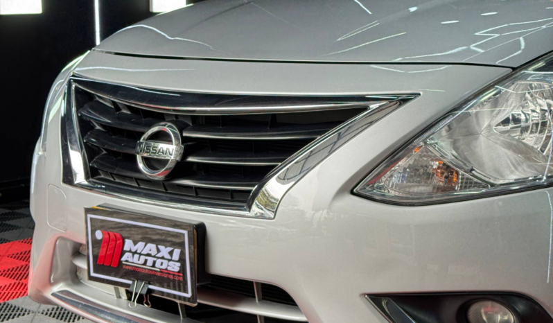 
								NISSAN VERSA ADVANCE AT 1.6 full									