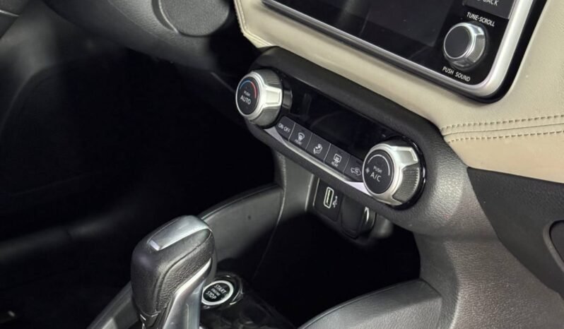 
								NISSAN NEW VERSA EXCLUSIVE SD AT full									