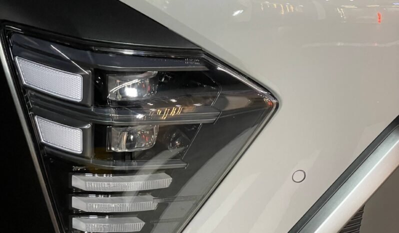 
								HYUNDAI KONA LIMITED HIBRIDA 1.6 AT 4X2 full									