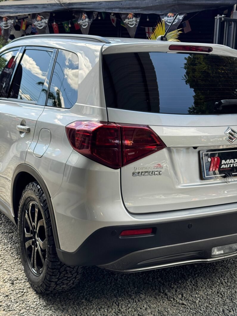 
								SUZUKI VITARA LIVE ALL GRIP AT 4X4 full									
