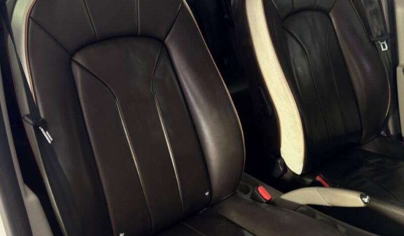 
								RENAULT ZOE ULTIMATE full									
