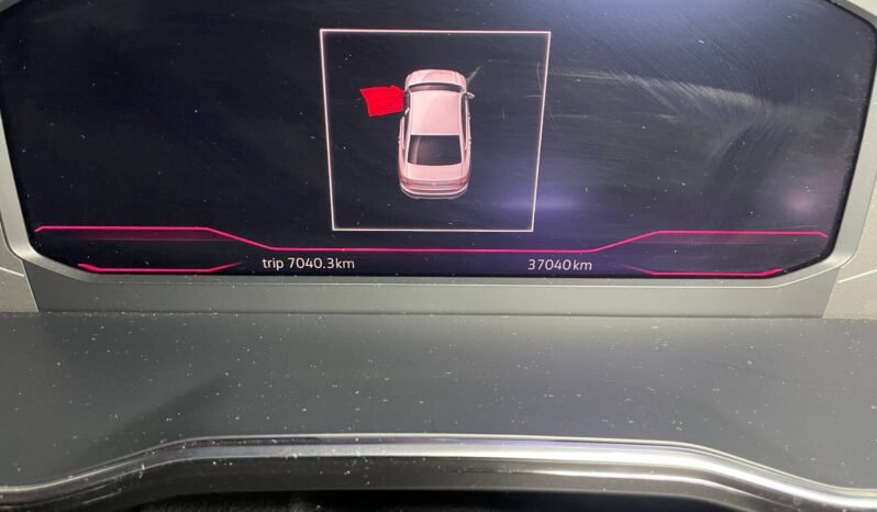 
								VOLKSWAGEN JETTA HIGHLINE TSI 1.4 AT full									