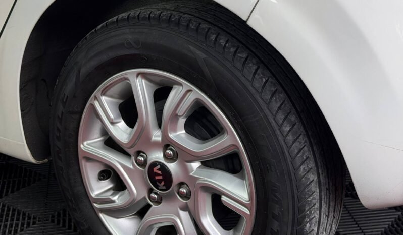 
								KIA PICANTO VIBRANT AT 1.250 full									