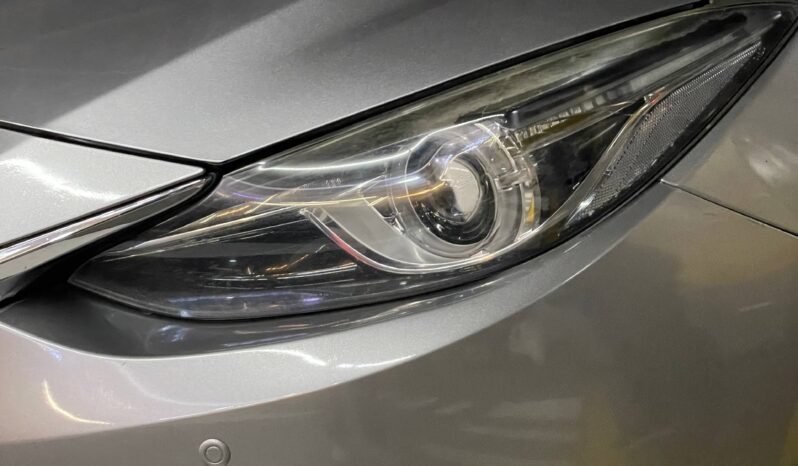 
								MAZDA 3 GRAND TOURING 2.0 AT full									