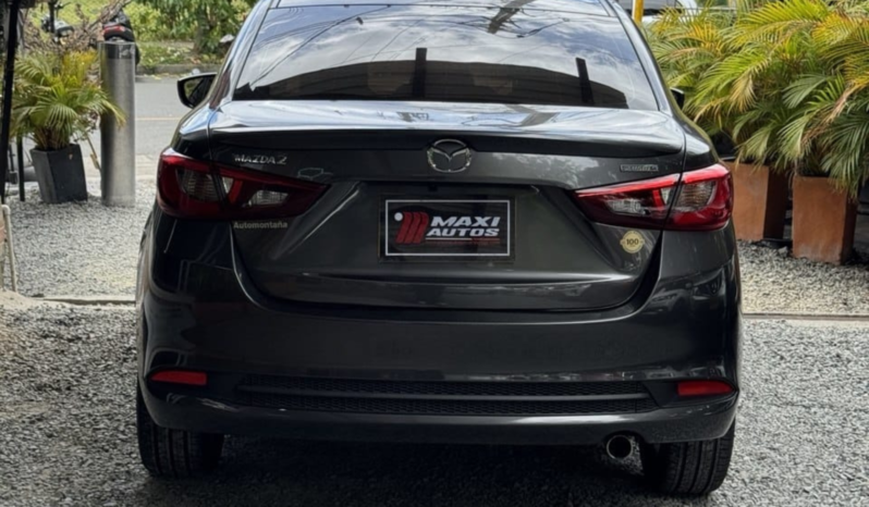 
								MAZDA 2 GRAND TOURING LX 1.5 AT full									