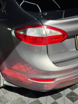 
										FORD FIESTA TITANIUM AT 1.6 full									