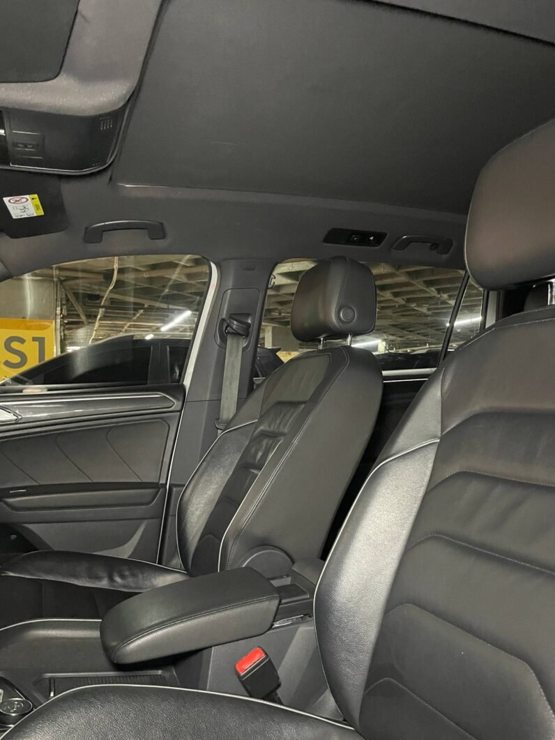 
								VOLKSWAGEN TIGUAN HIGHLINE AT 4X4 full									