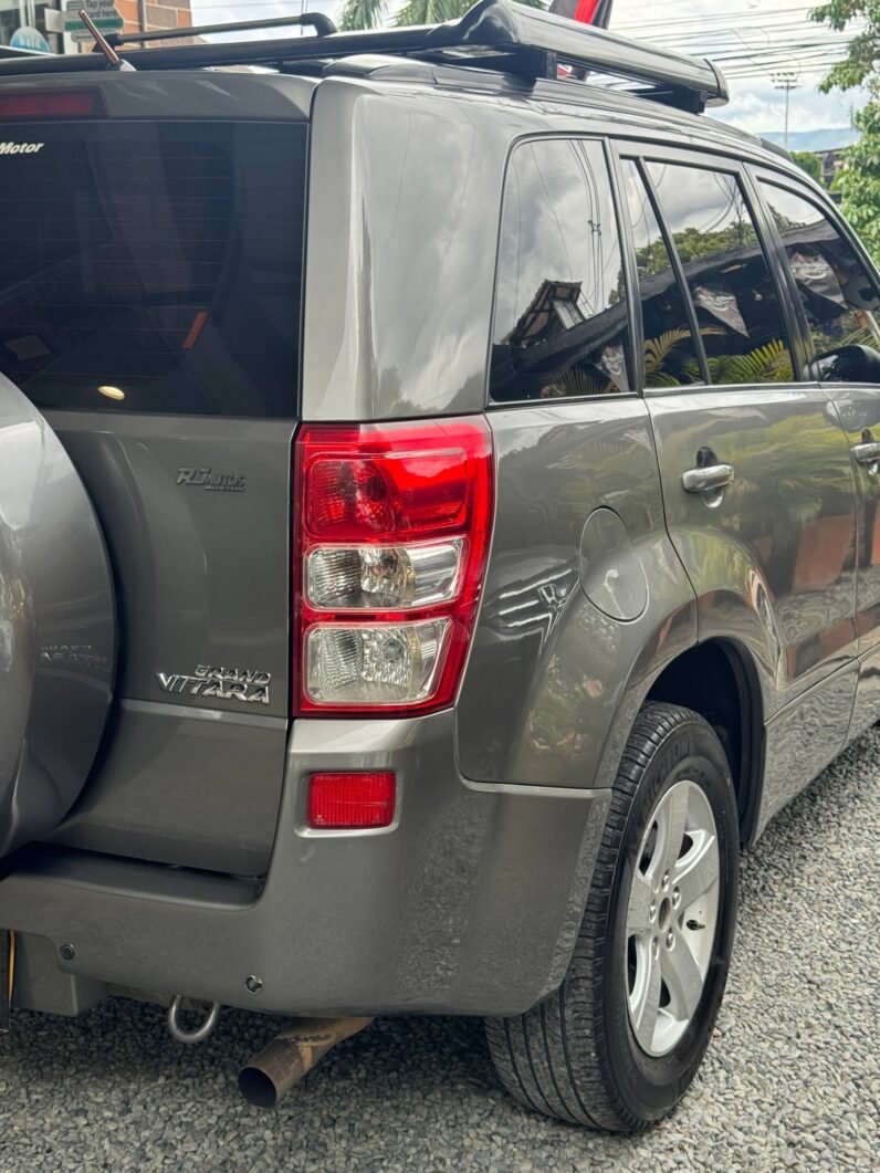 
								CHEVROLET GRAND VITARA XL7 2.7 AT 4X4 full									