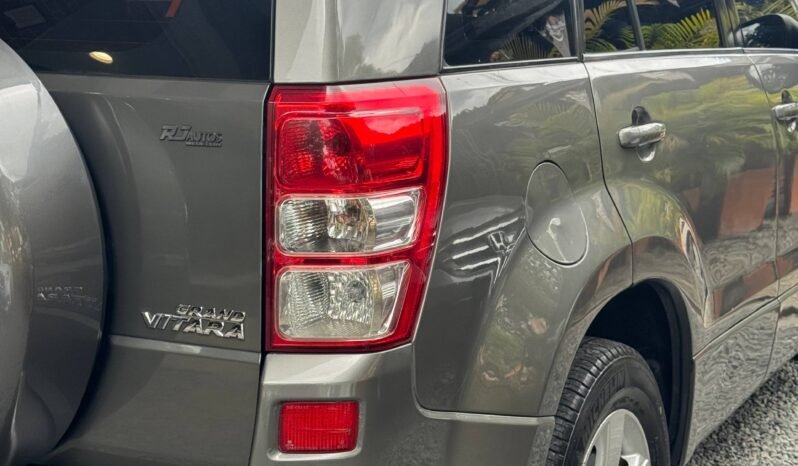 
								CHEVROLET GRAND VITARA XL7 2.7 AT 4X4 full									
