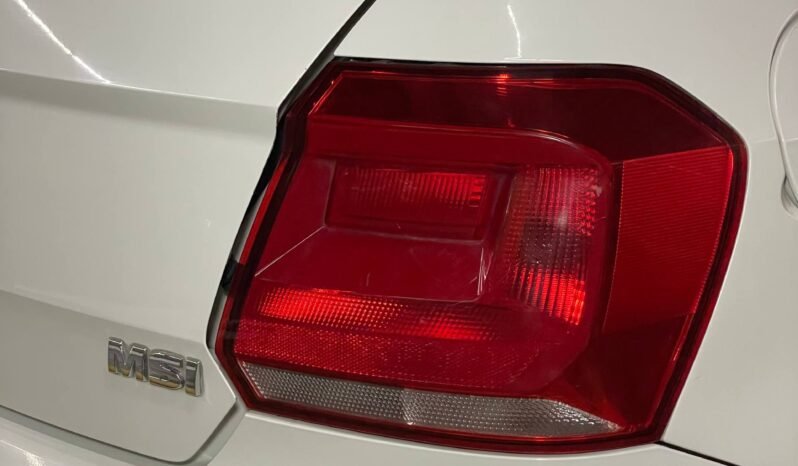 
								VOLKSWAGEN GOL HIGHLINE MT 1.6 full									