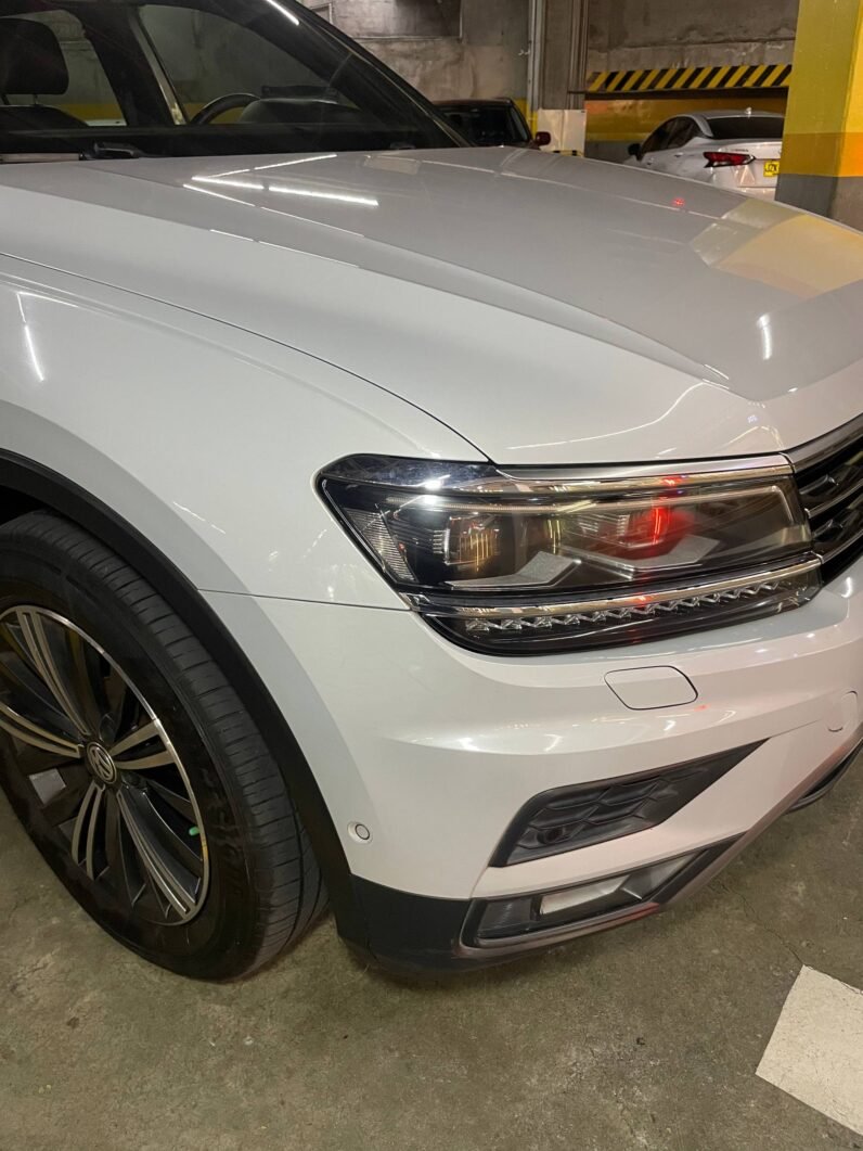 
								VOLKSWAGEN TIGUAN HIGHLINE AT 4X4 full									