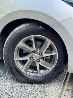 
										NISSAN NEW VERSA SENSE AT 1.6 full									