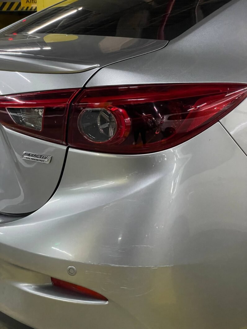
								MAZDA 3 GRAND TOURING 2.0 AT full									