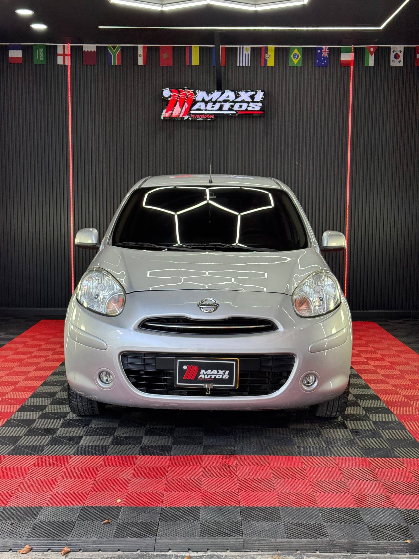 NISSAN MARCH ADVANCE 1.6L AT