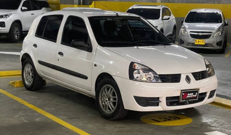 
								RENAULT CLIO CAMPUS full									