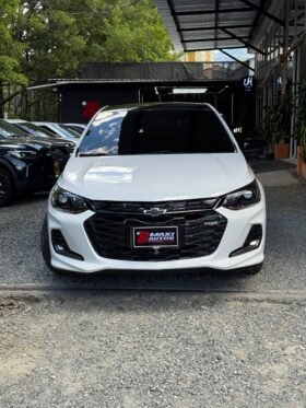 CHEVROLET ONIX RS MT HB