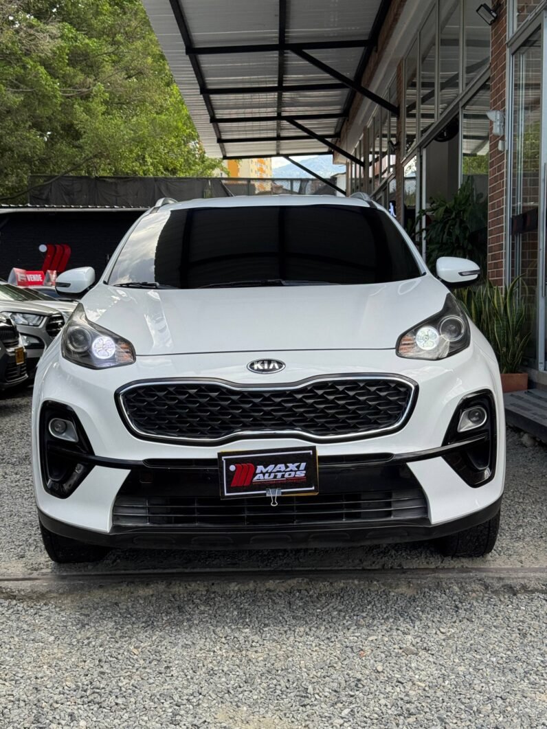 
								KIA SPORTAGE DESIRE 2.0 AT 4X2 full									
