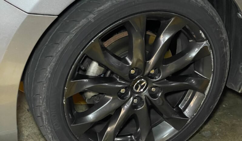 
								MAZDA 3 GRAND TOURING 2.0 AT full									