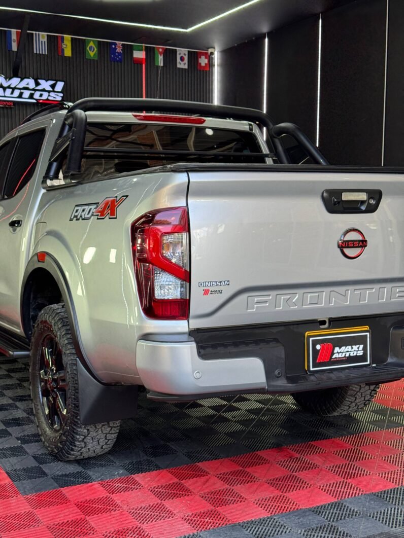 
								NISSAN FRONTIER PRO-4X EURO 2.3 AT 4X4 DIESEL full									