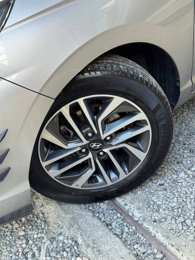 
								HYUNDAI ACCENT HB20 ADVANCE  MT 1.6  SD full									