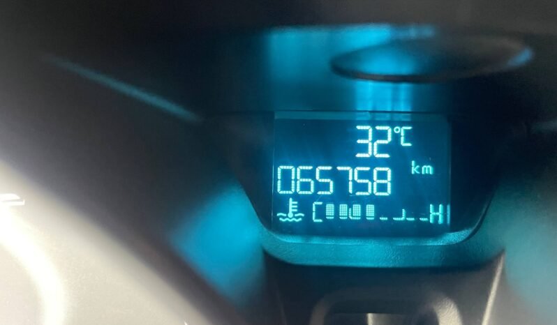
								FORD FIESTA TITANIUM full									