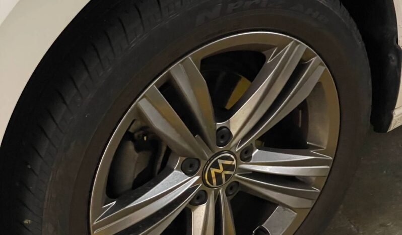 
								VOLKSWAGEN JETTA HIGHLINE TSI 1.4 AT full									