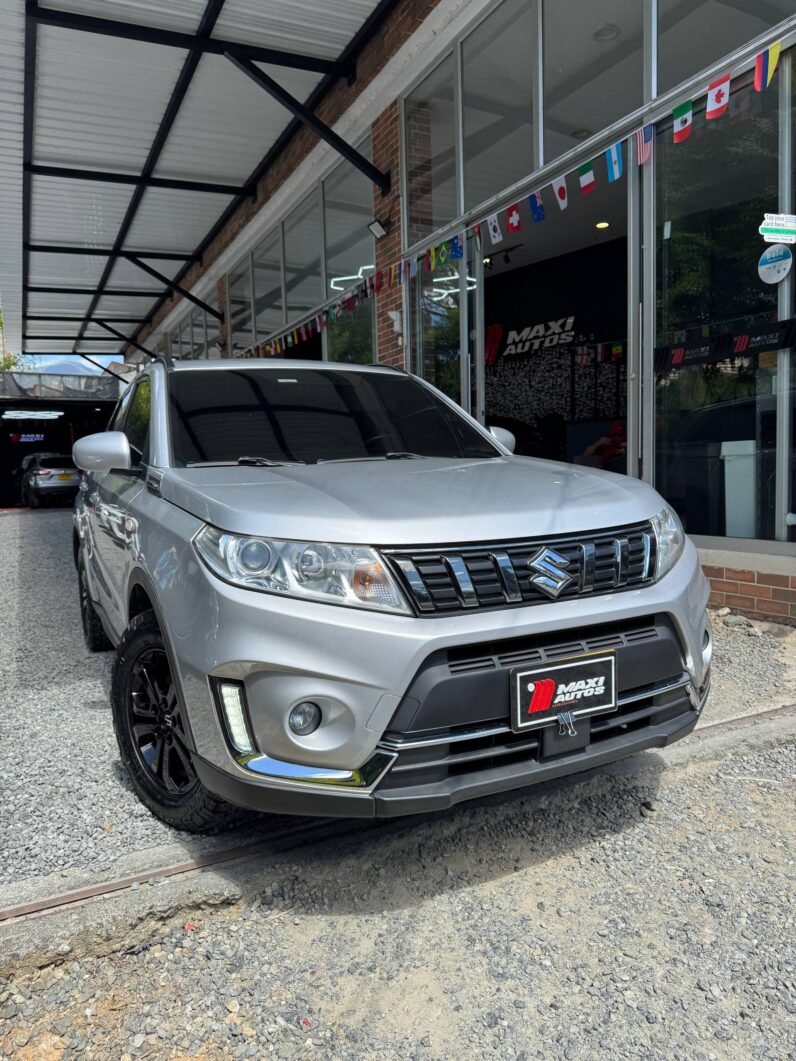 
								SUZUKI VITARA LIVE ALL GRIP AT 4X4 full									