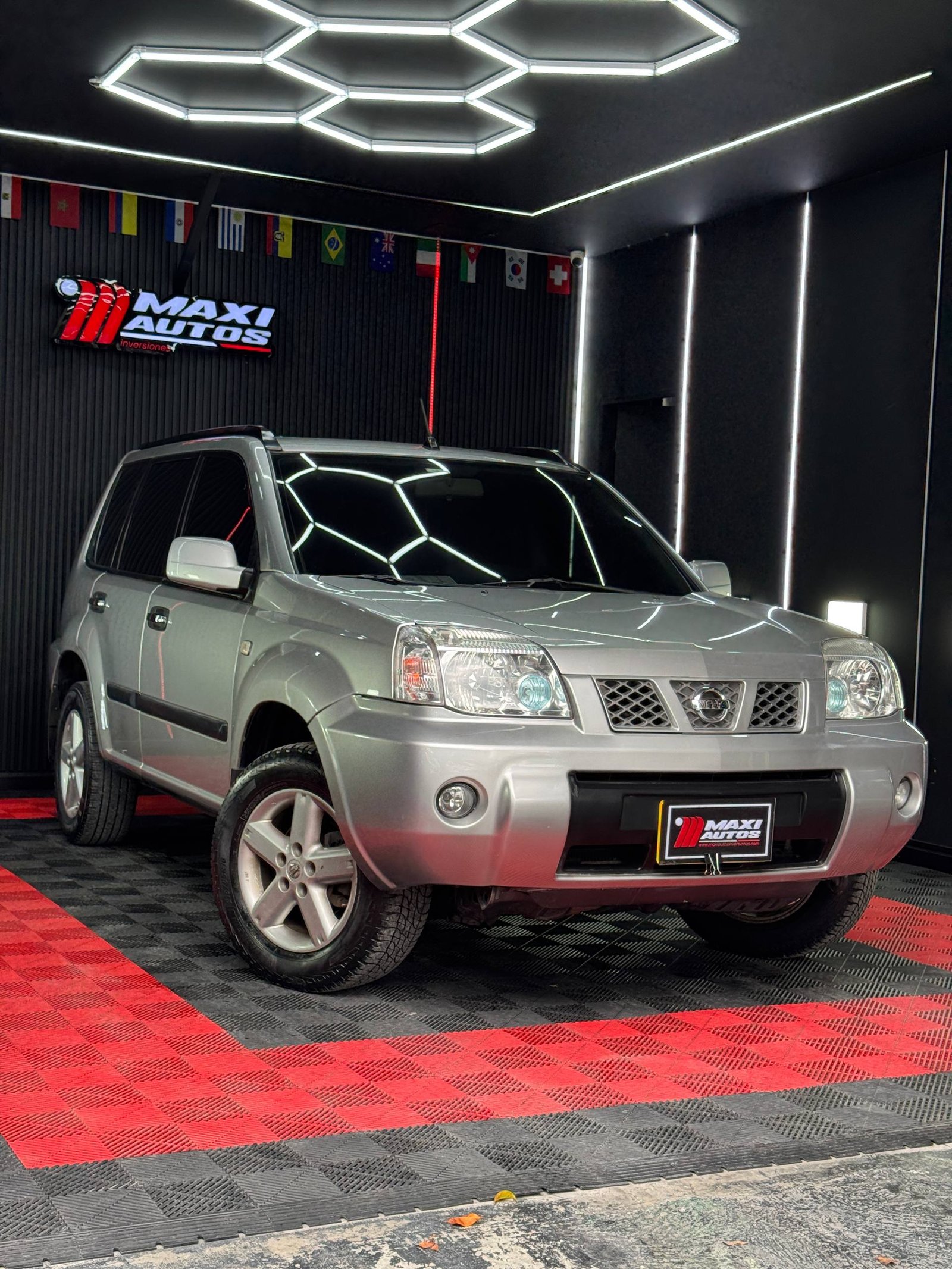 NISSAN XTRAIL 2.5 CLASSIC 4X4 AUT