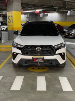 TOYOTA COROLLA CROSS GR AUT