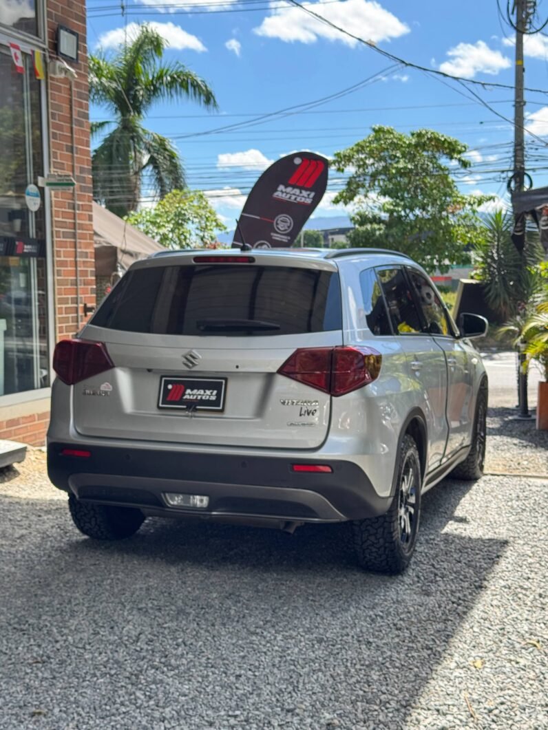 
								SUZUKI VITARA LIVE ALL GRIP AT 4X4 full									