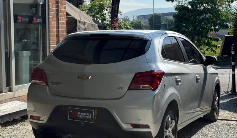 
								CHEVROLET ONIX LTZ HB MT 1.4 full									