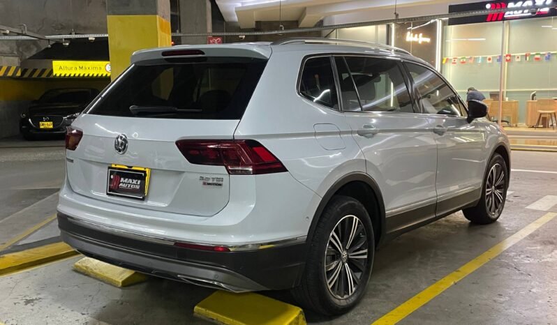 
								VOLKSWAGEN TIGUAN HIGHLINE AT 4X4 full									