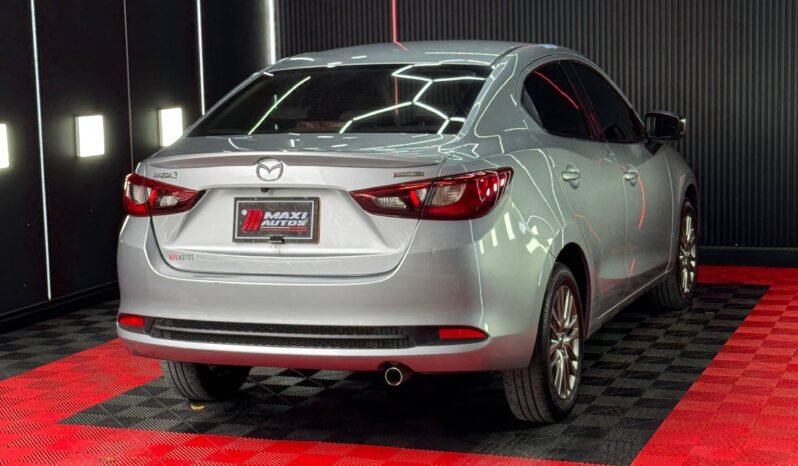 
								MAZDA 2 GRAND TOURING LX 1.5 AT full									