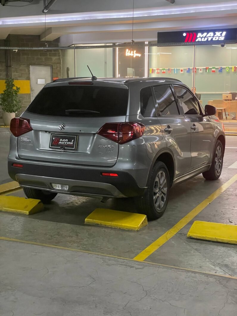 
								SUZUKI VITARA GL AT 1600CC 2AB ABS 4X2 AA full									