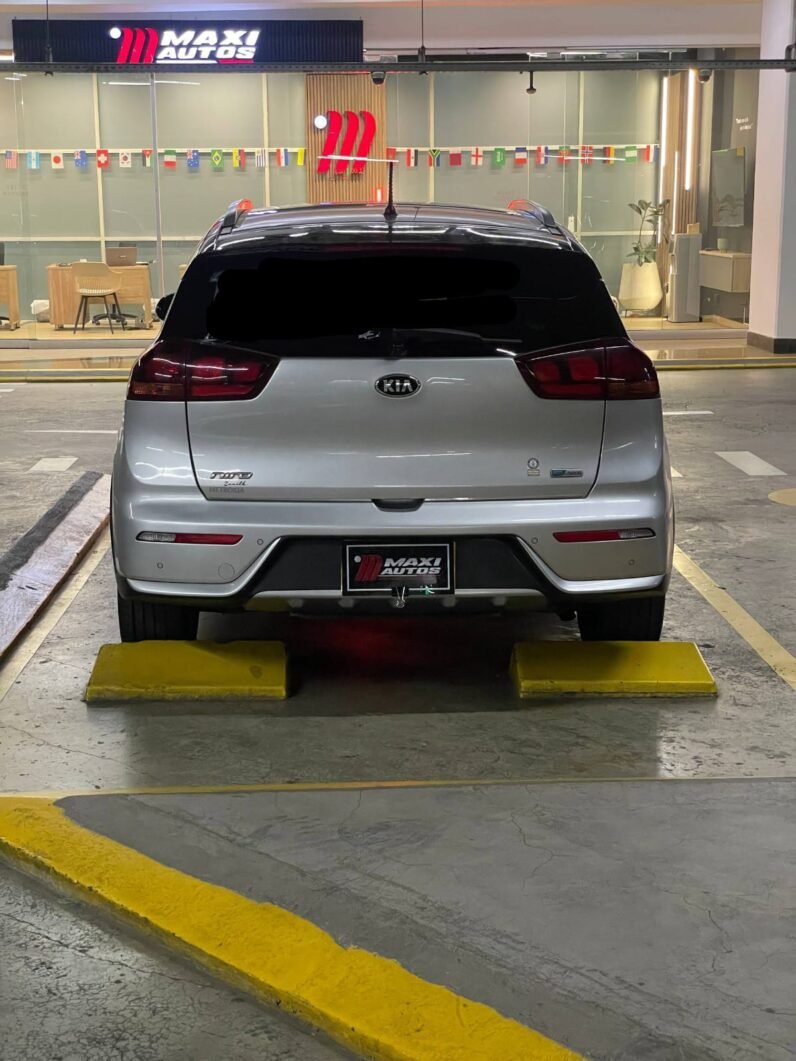 
								KIA NIRO ZENITH 1.6 AT HIBRIDO full									