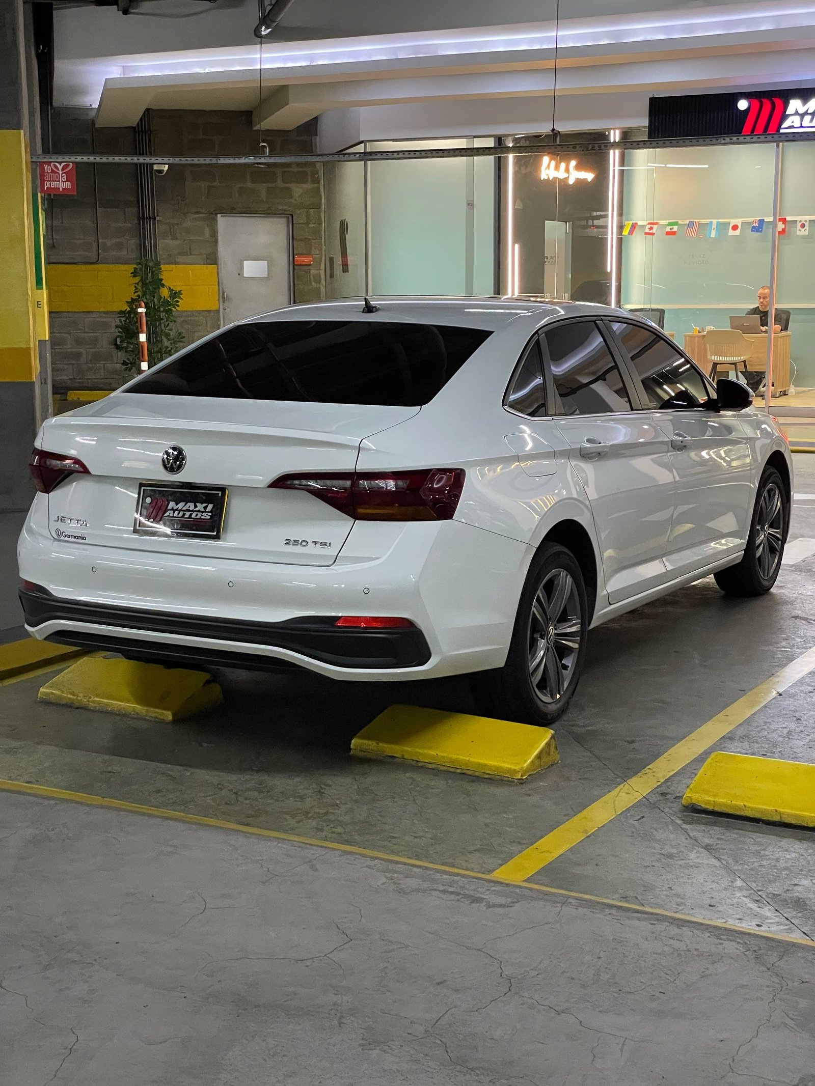VOLKSWAGEN JETTA HIGHLINE TSI 1.4 AT
