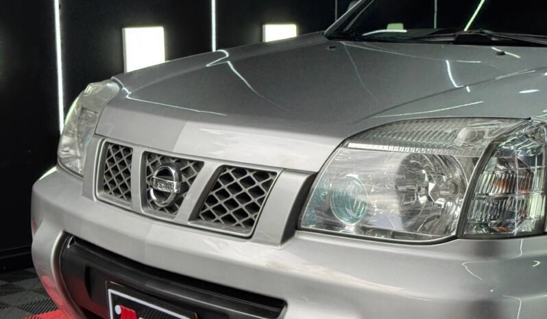 
								NISSAN XTRAIL 2.5 CLASSIC 4X4 AUT full									