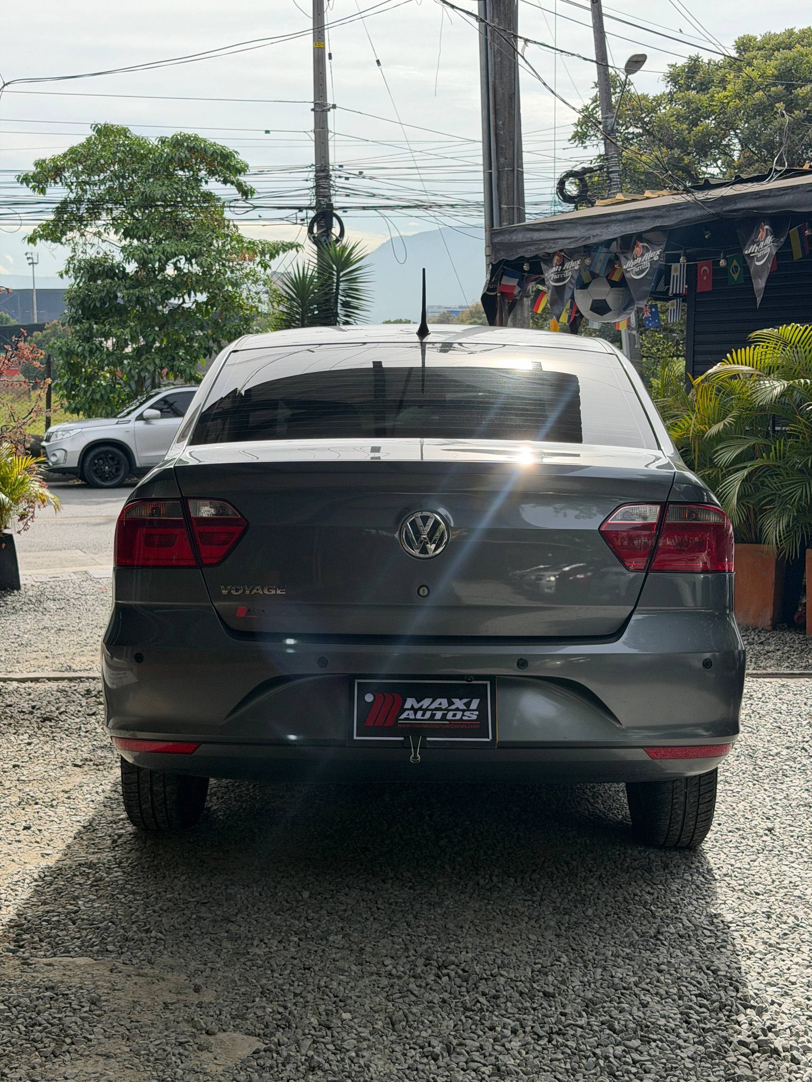 VOLKSWAGEN VOYAGE TRENDLINE MT 1.6 SD