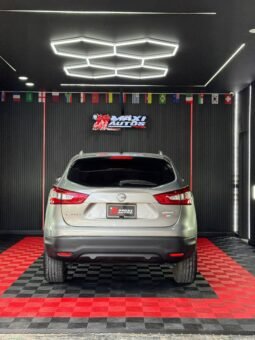 NISSAN QASHQAI EXCLUSIVE 4×4 AT