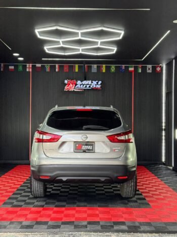 NISSAN QASHQAI EXCLUSIVE 4×4 AT
