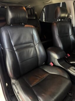 
										TOYOTA FORTUNER 3.0 DIESEL MT 4X4 full									