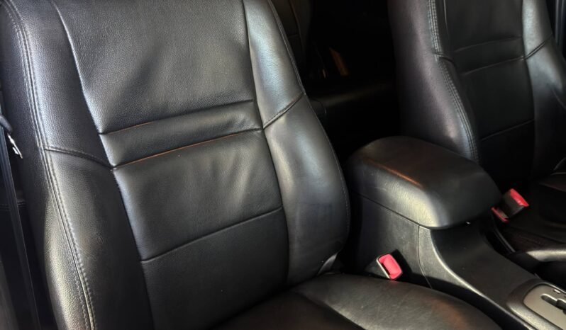 
								TOYOTA FORTUNER 3.0 DIESEL MT 4X4 full									