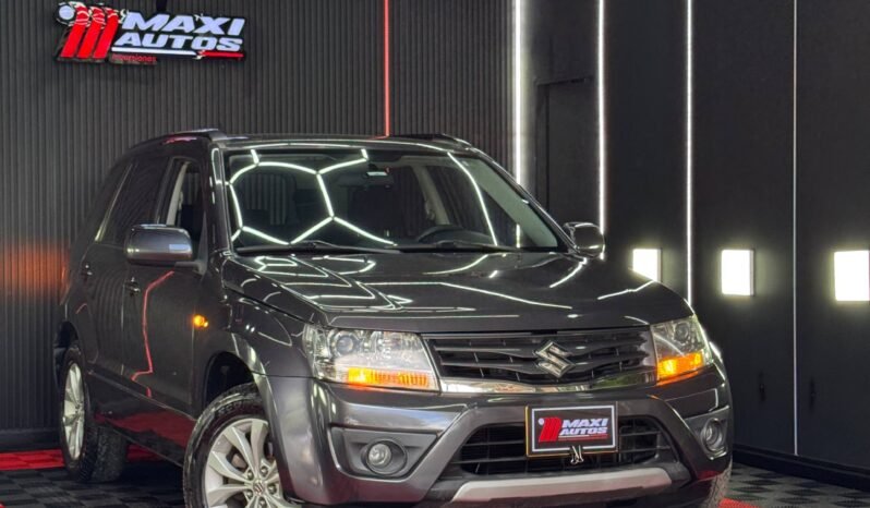 
								SUZUKI GRAND VITARA AT 2.4 4X2 full									