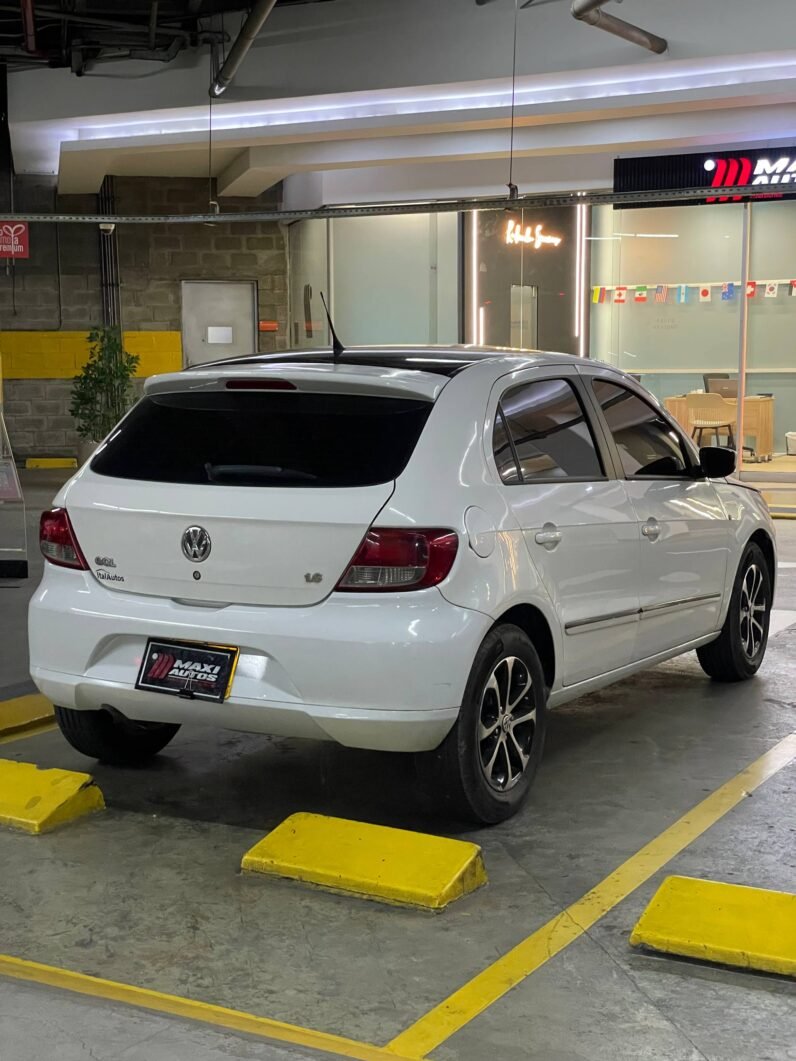 
								VOLKSWAGEN GOL POWER full									