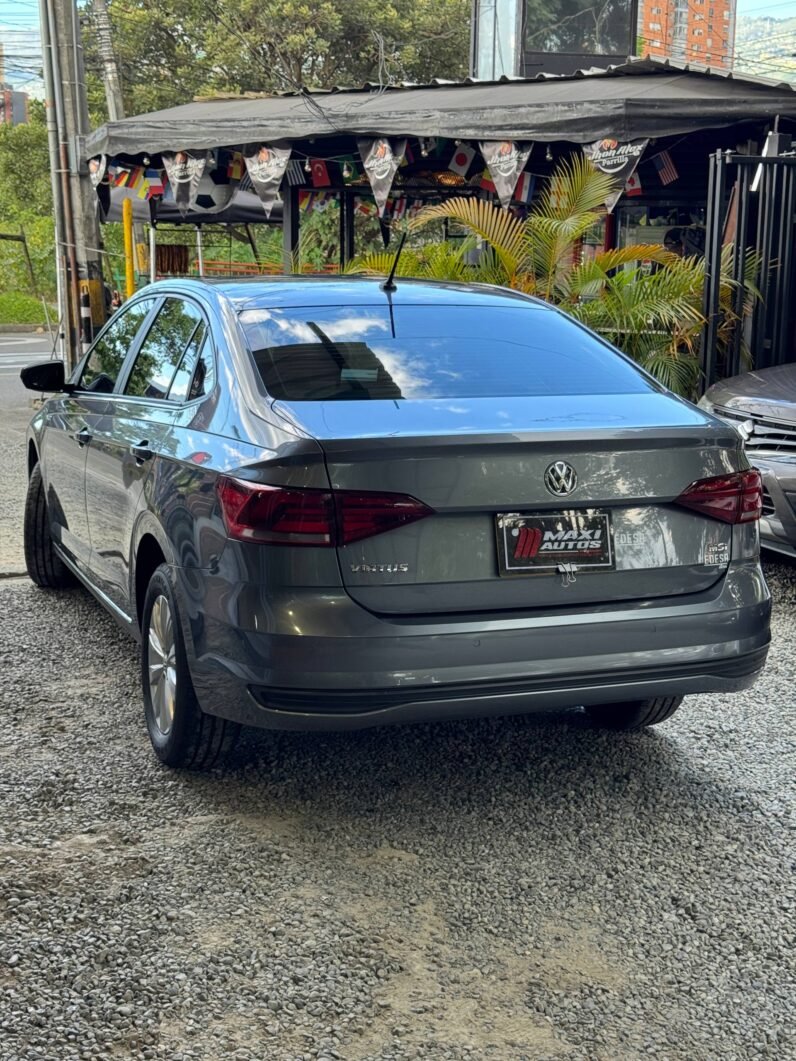 
								VOLKSWAGEN VIRTUS COMFORTLINE 1.6 AUT full									