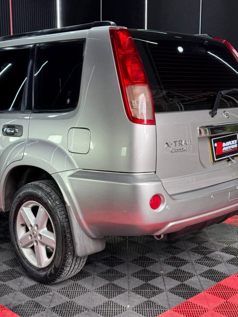 
								NISSAN XTRAIL 2.5 CLASSIC 4X4 AUT full									
